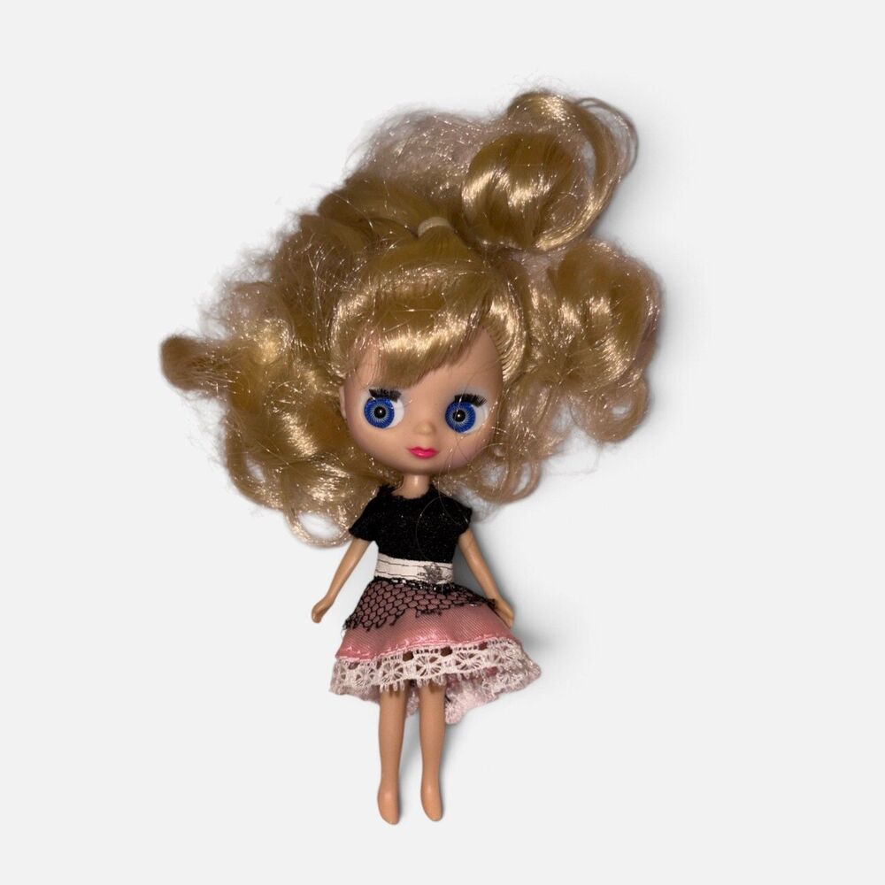 Hasbro LPS Littlest Pet Shop Blythe Doll 2010 Doll Only